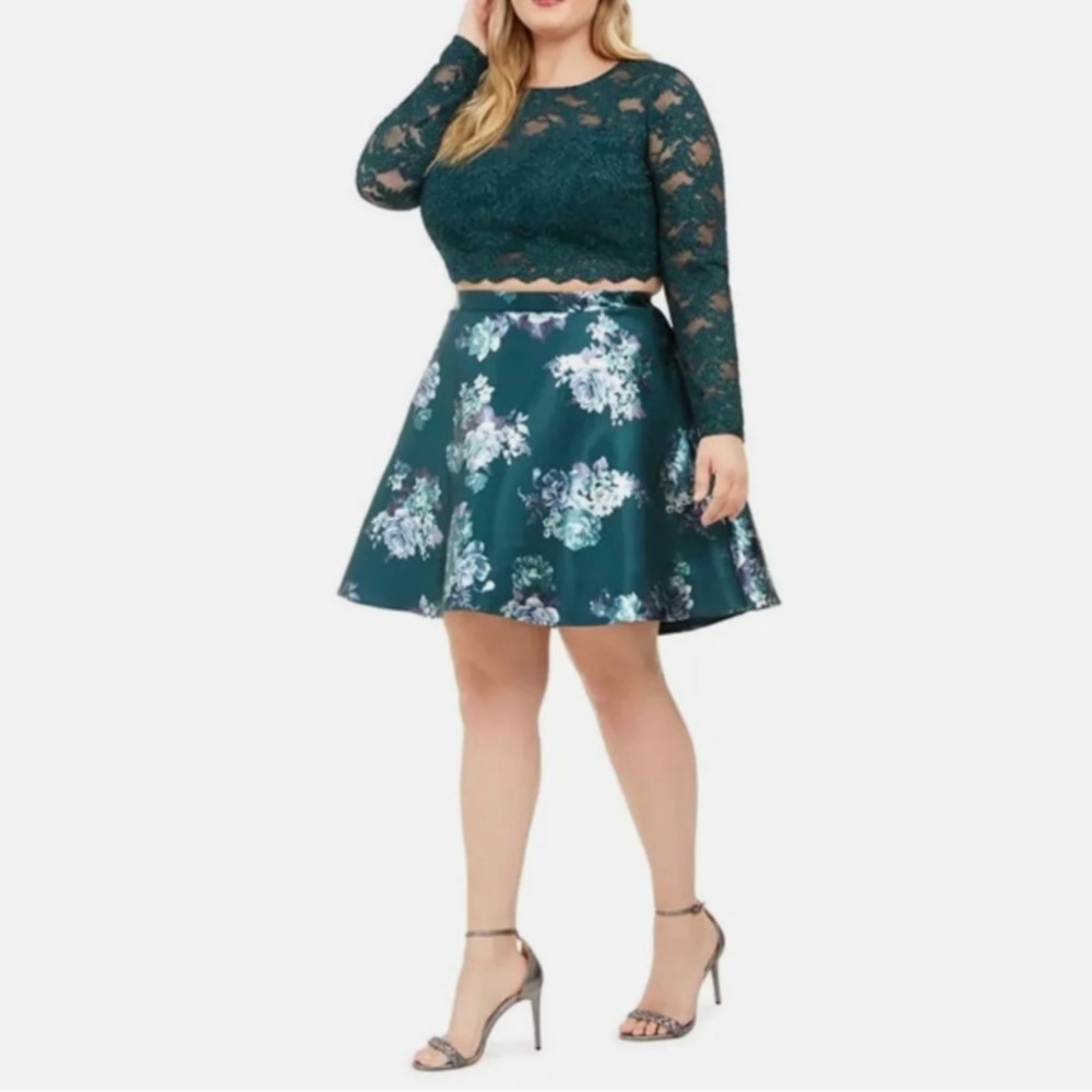 NWT City Studio Women’s Skirt | Size: 24W